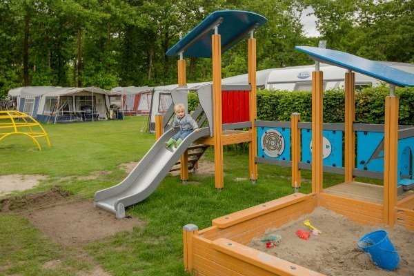Kindercamping in Overijssel met vele speeltuinen